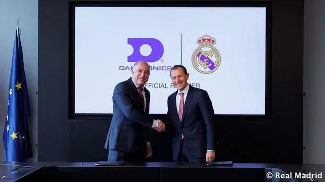 国际足联选择Avalanche为足球NFT打造专用区块链，放弃Algorand转向Evm加密都市的决定背后的故事